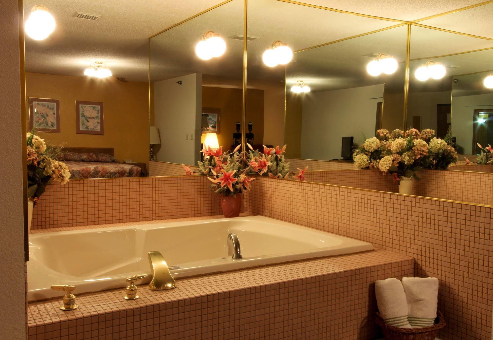 Granite Falls Super Motel Екстериор снимка
